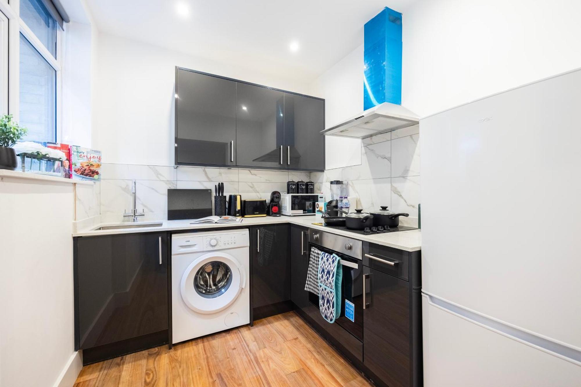 Block Of Apartments In Croydon ,Long Stays , Weekly & Monthly Offers , Contractors , Relocations , Leisure & Family Stays المظهر الخارجي الصورة